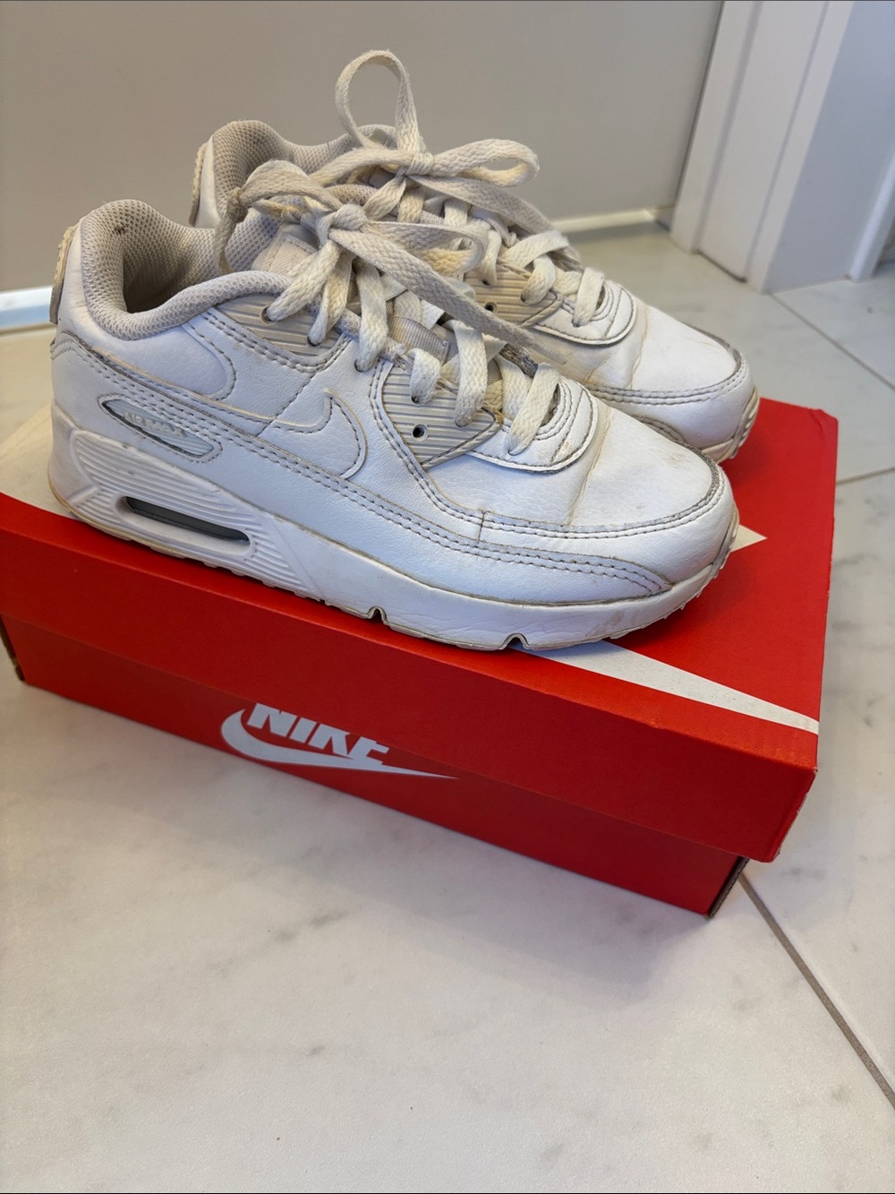 Nike Air Kids White Low-Top Sneakers 2Y
